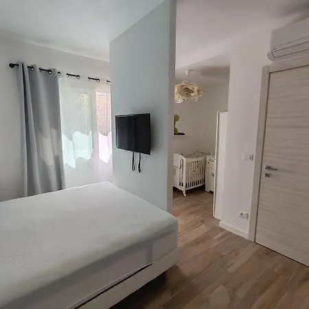 80 M2 Avec Jardin - 50m De La Tiki