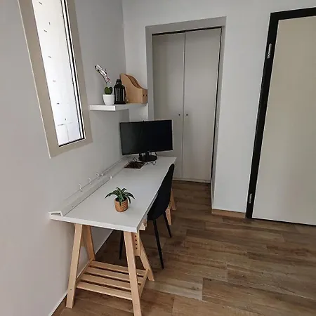Apartamento 80 M2 Avec Jardin - 50m De La Tiki Saint-Raphaël