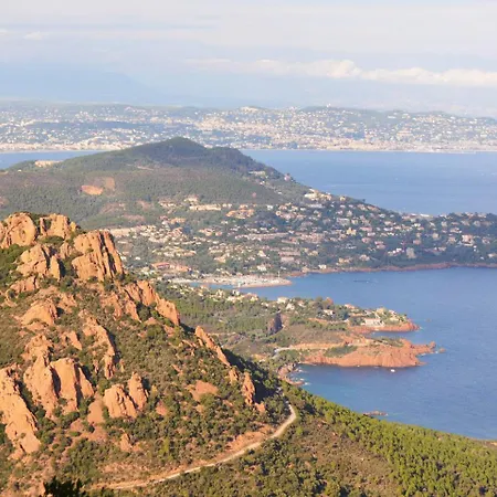 80 M2 Avec Jardin - 50m De La Tiki *