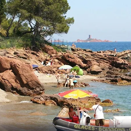 80 M2 Avec Jardin - 50m De La Tiki Apartamento