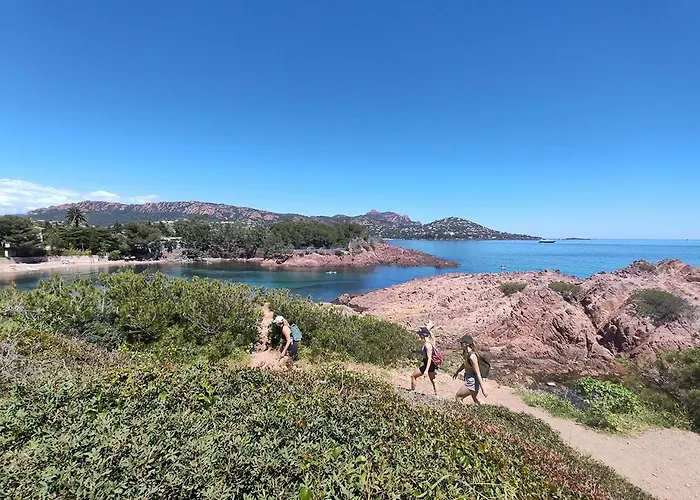 80 M2 Avec Jardin - 50m De La Tiki شقة