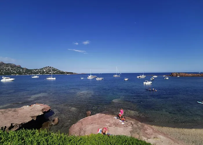 80 M2 Avec Jardin - 50m De La Tiki Apartamento